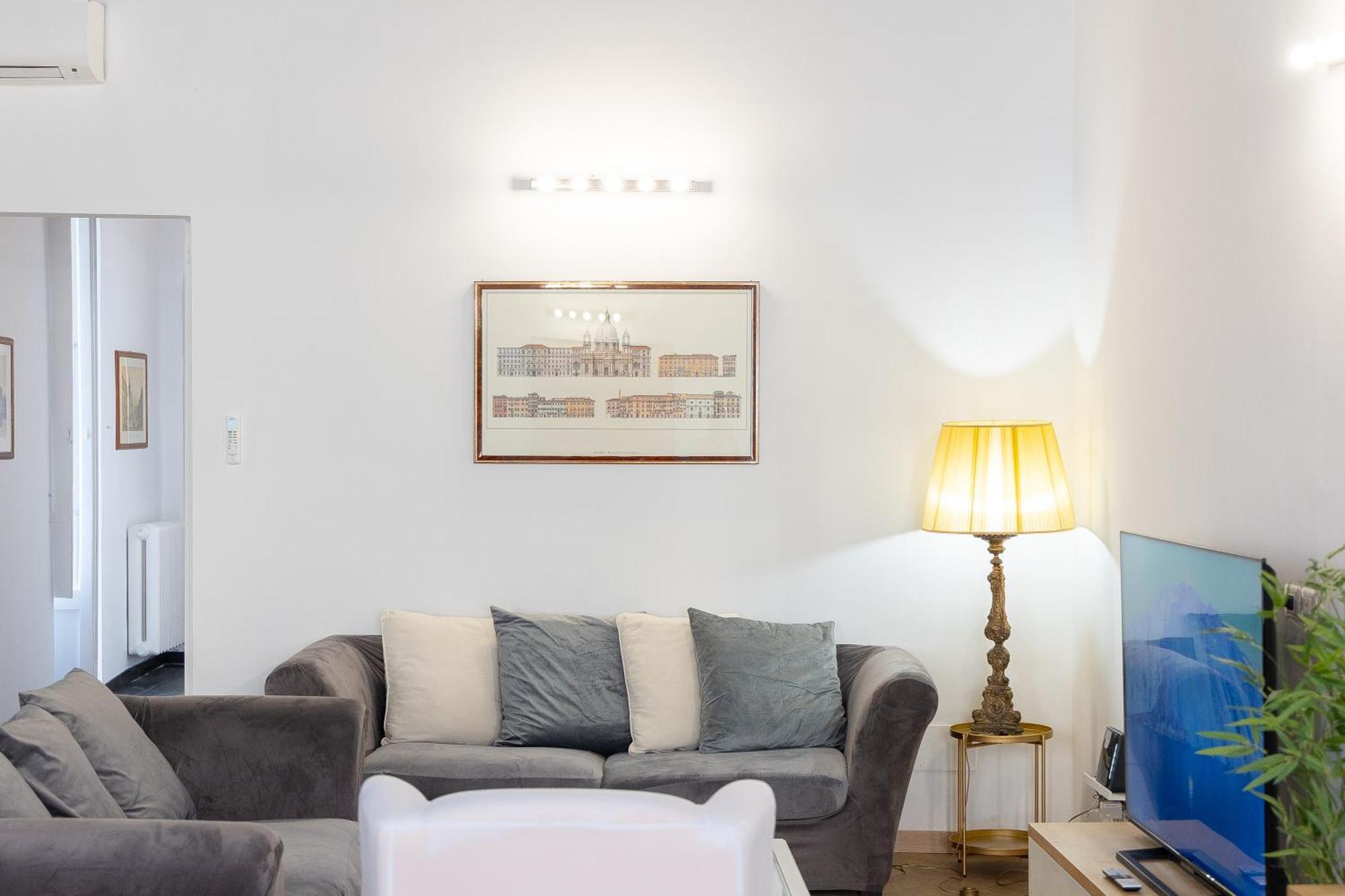 In - Bramante Luxury Apartment *